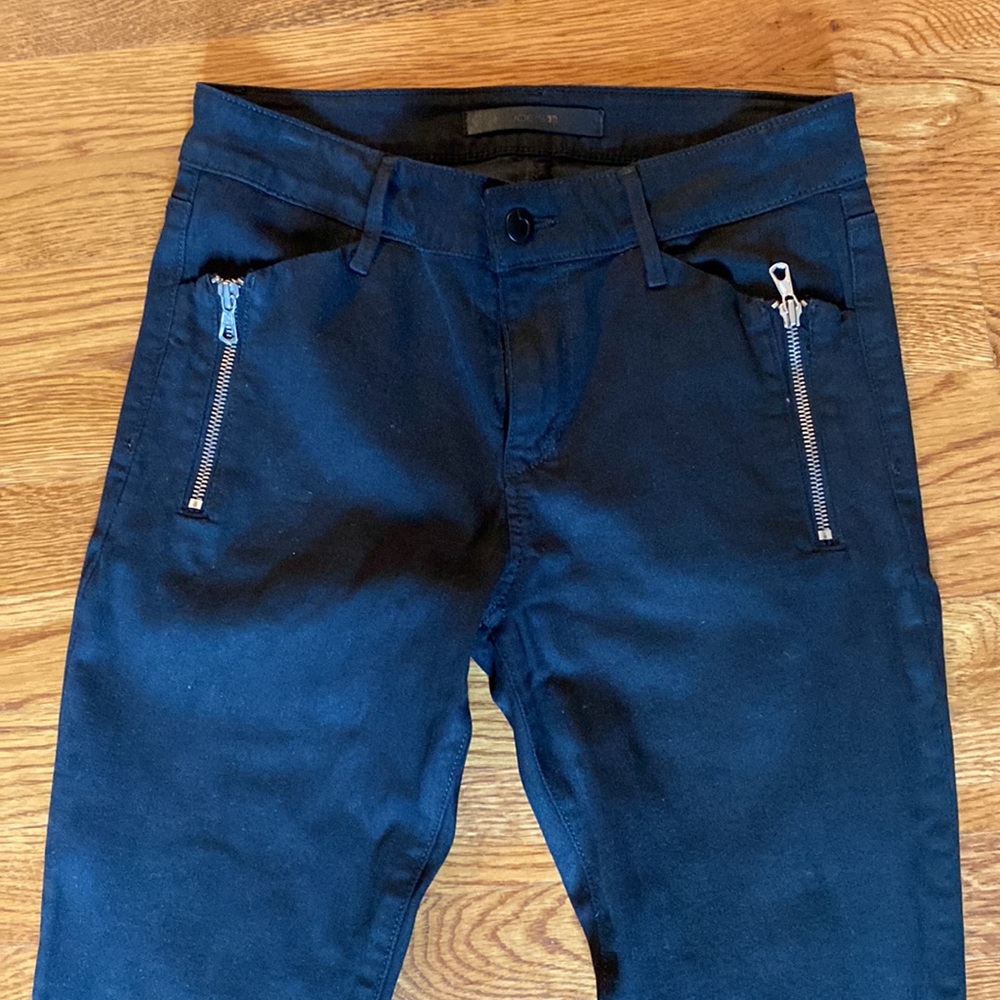 EUC Joe’s Jeans